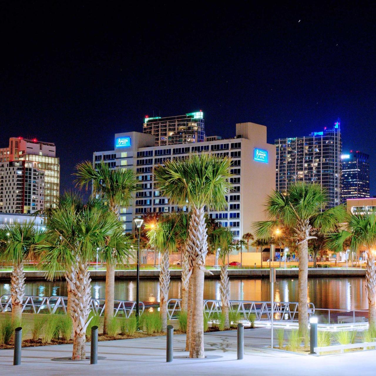 The Barrymore Hotel Tampa Riverwalk מראה חיצוני תמונה